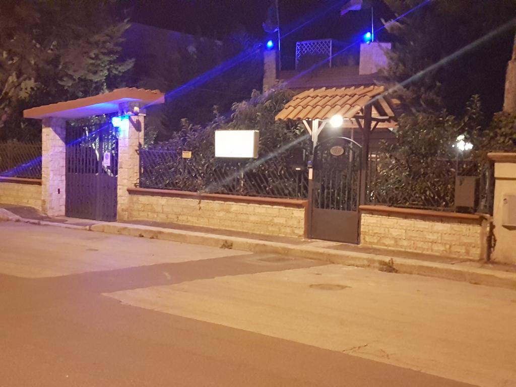 B&B Taras Di San Vito Taranto Bagian luar foto